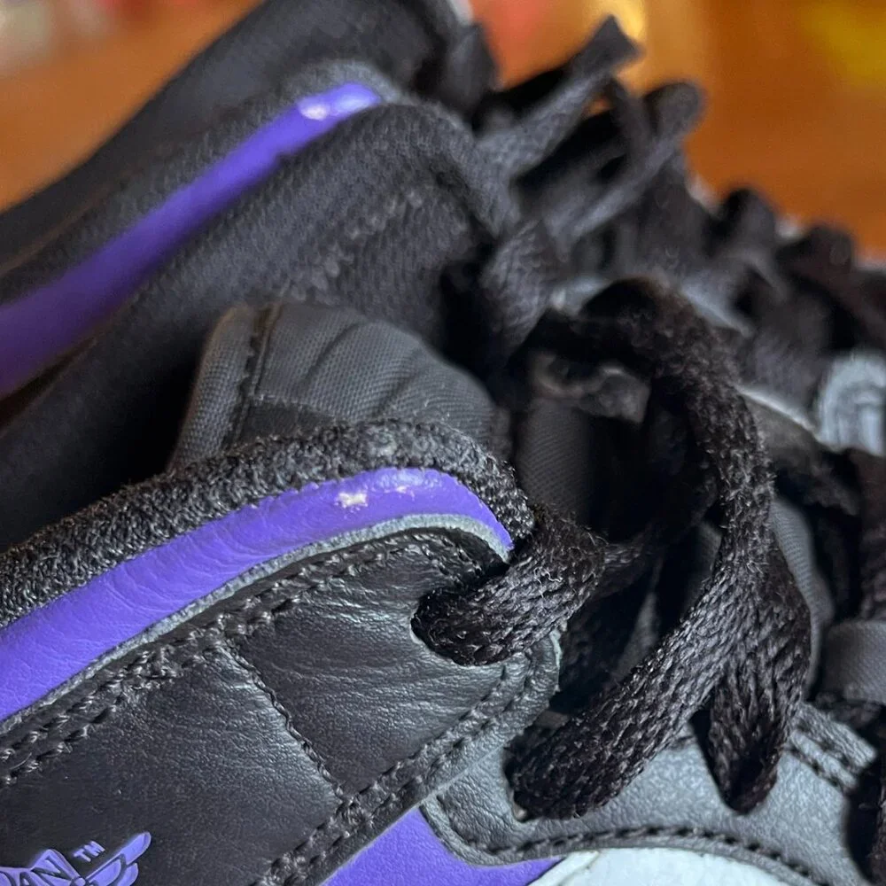 Nike Jordan 1 Mid purple and black 3Y